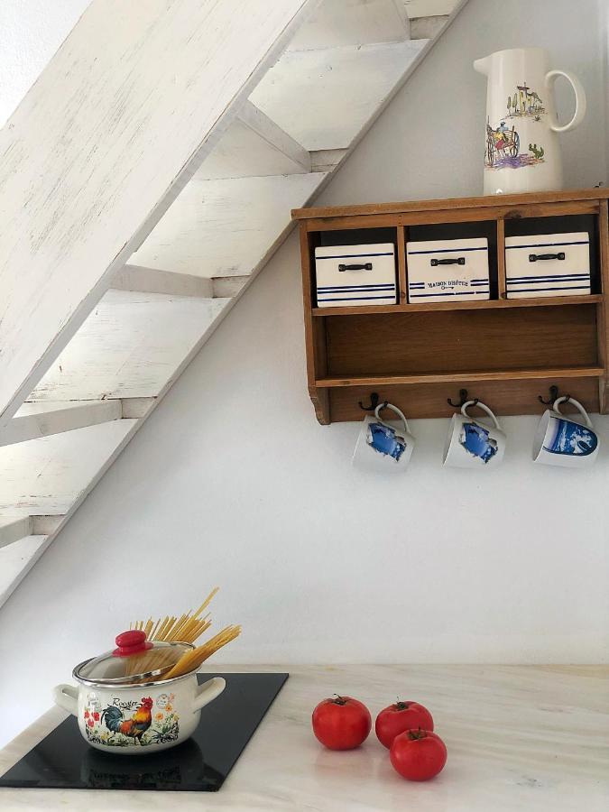 Thera Incognita Studios Perissa  Ngoại thất bức ảnh
